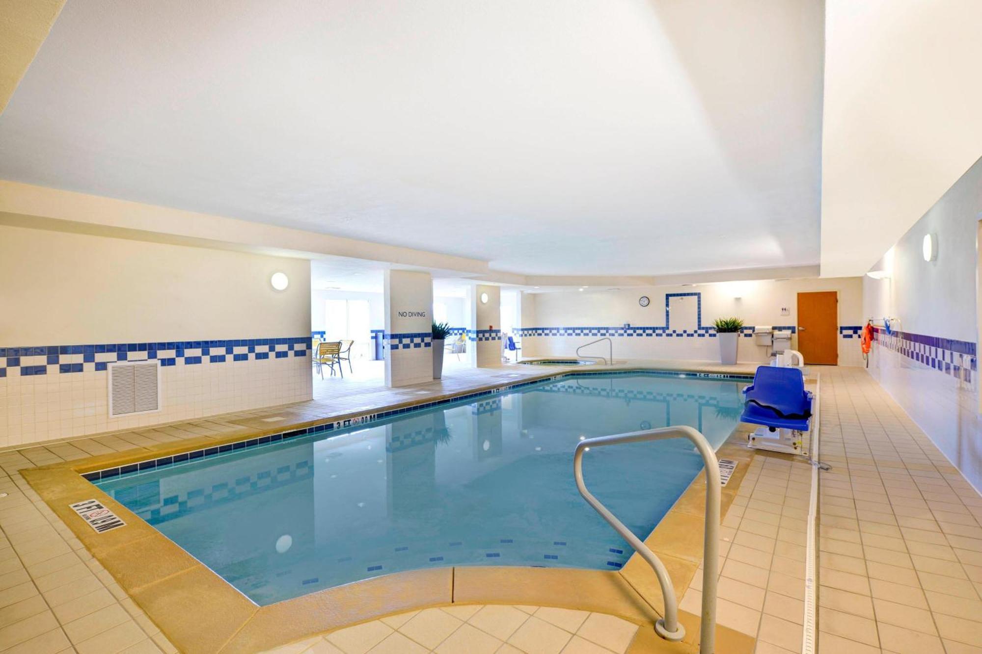 Fairfield Inn & Suites Warner Robins Ngoại thất bức ảnh